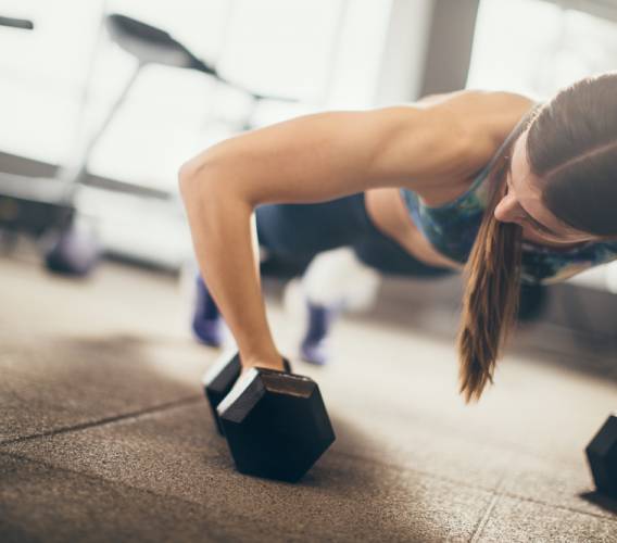 Získejte sílu, pevné tělo a kondici díky crossfitu!